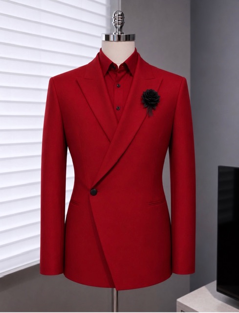 — Rouge Élégance —