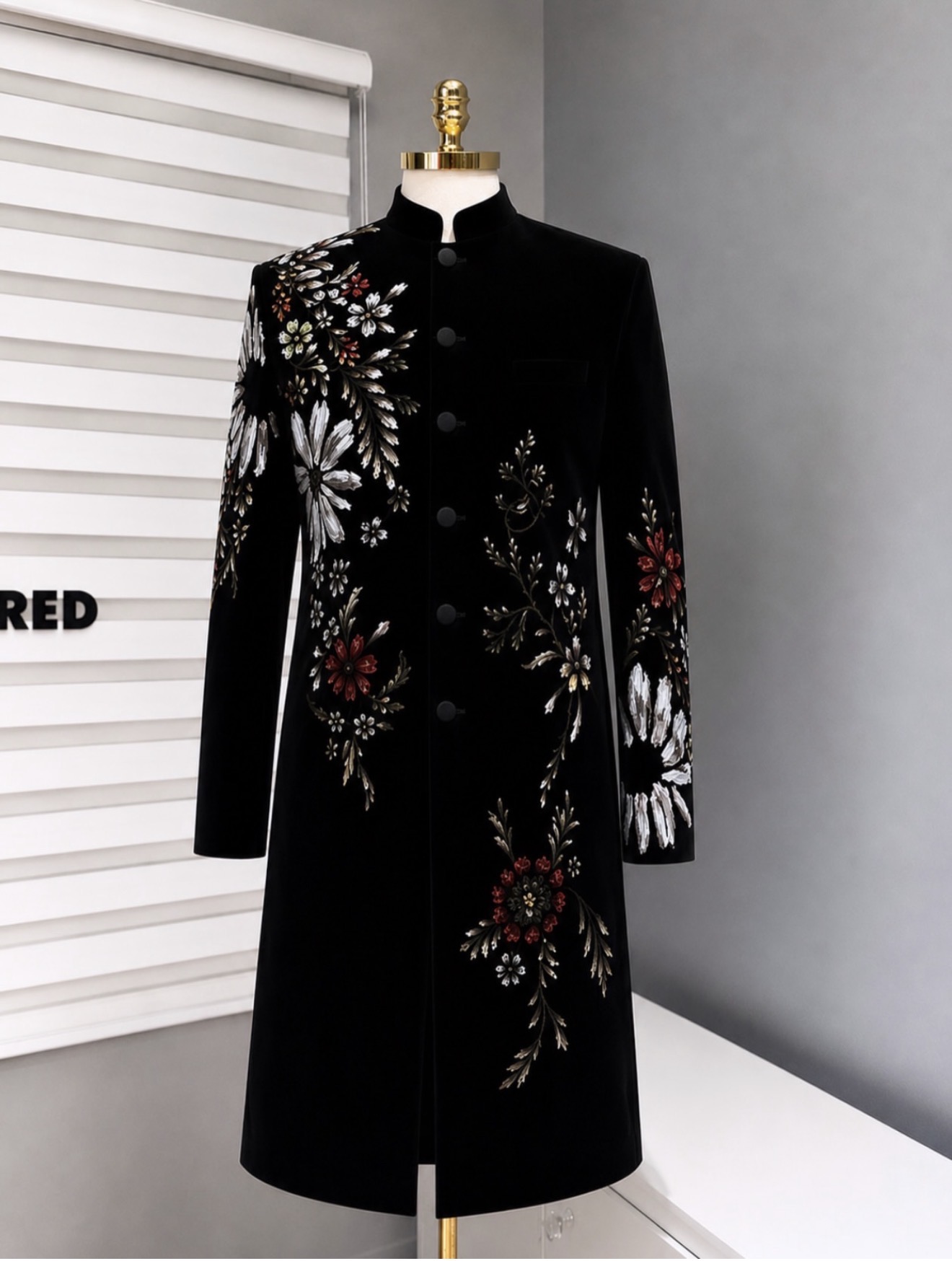 Ornament velvet suit
